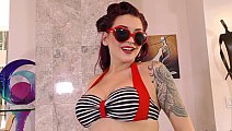 Pin up beauty worships a BBC